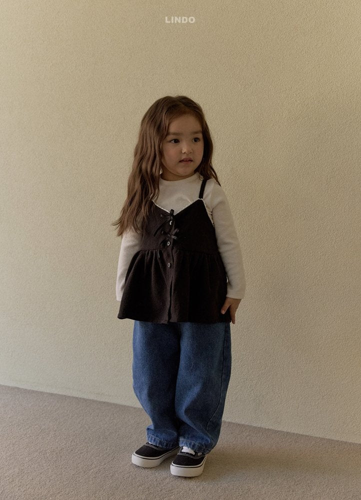 ［LINDO］Flutter ribbon blouse