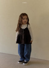 ［LINDO］Flutter ribbon blouse