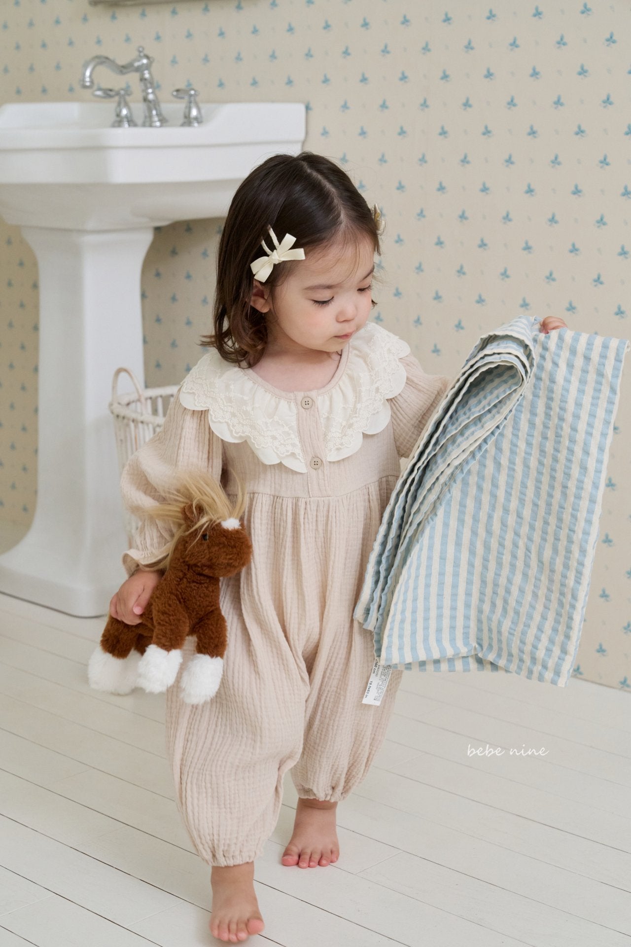 ［bebenine］Claire Frill Suit