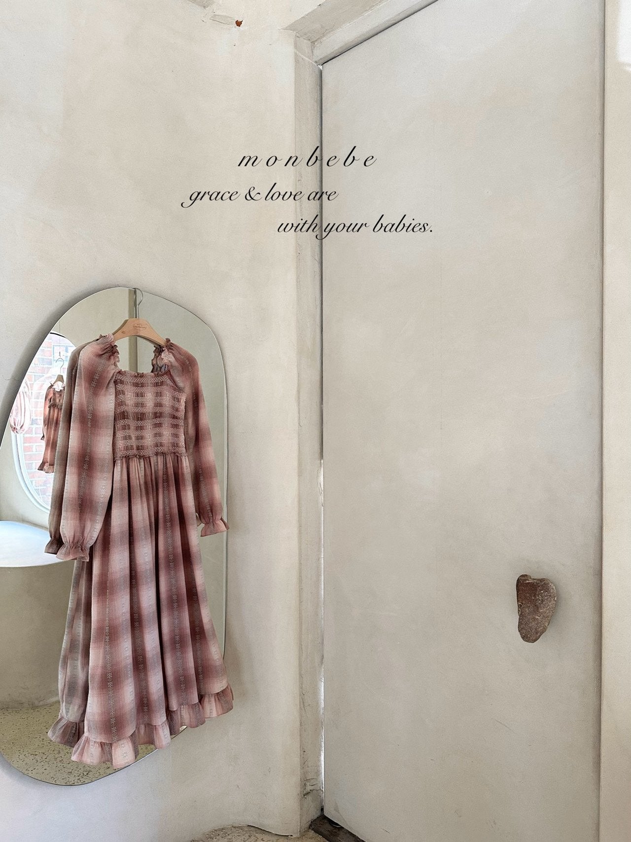 ［monbebe］Lala smock one-piece (adult)