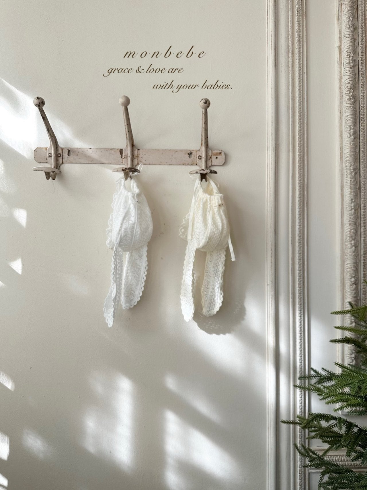 ［monbebe］Winter bunny lace bonnet