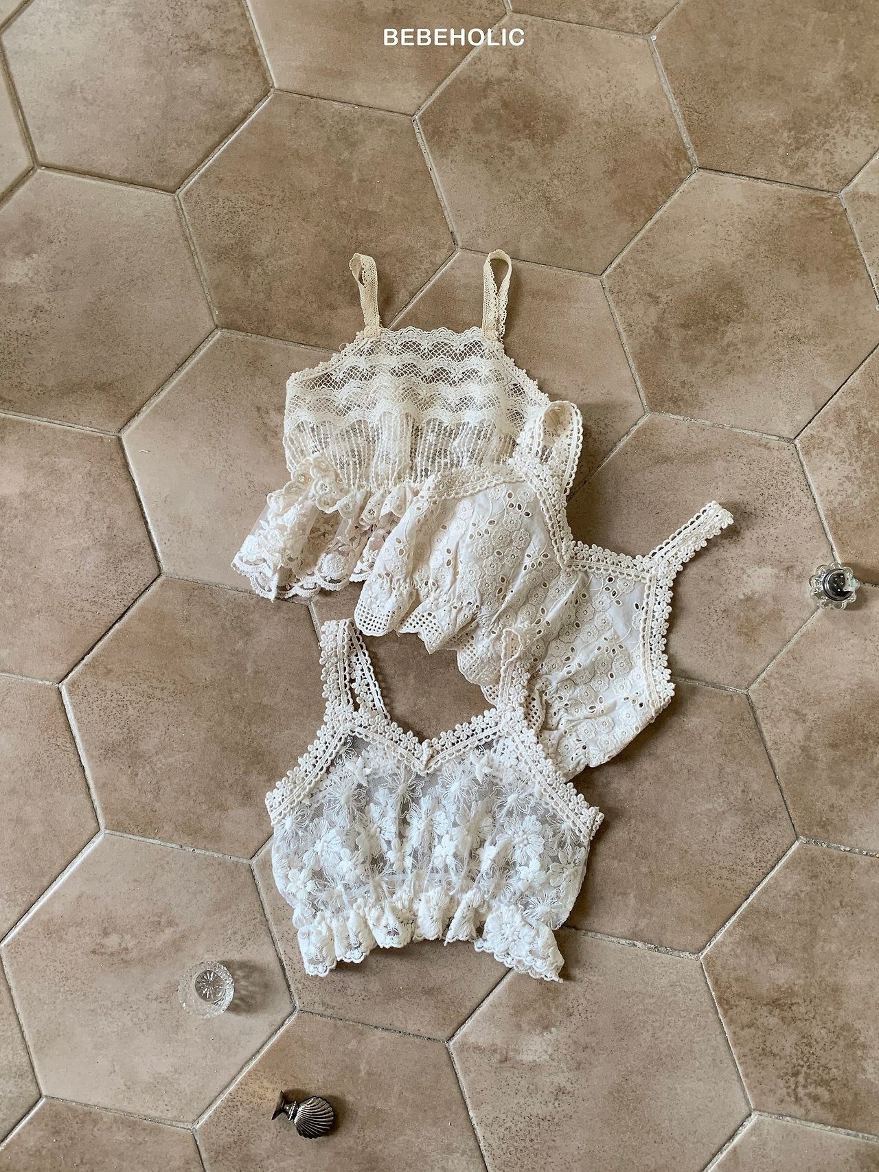 ［bebe holic］Lace bustier